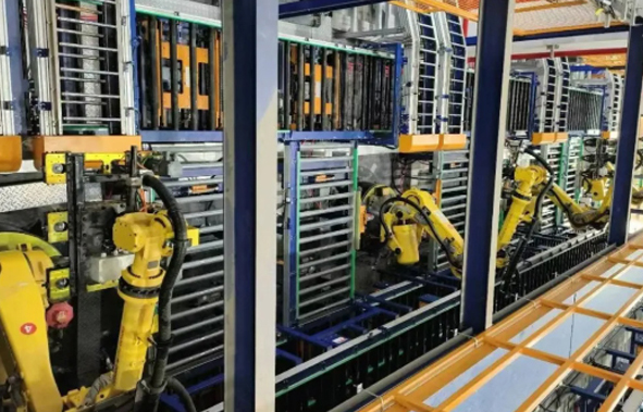 三豐小松為長飛光纖建設(shè)智能化立體倉庫及輸送系統(tǒng)案例解析